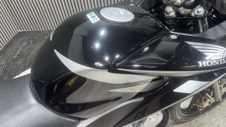 Honda CBF125 CBF125 2012 ONLY 6K MOT SERVICED ICONIC LEARNER BIKE 125CC 9