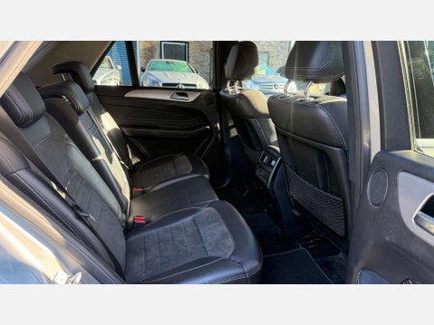 Mercedes-Benz M Class 2.1 ML250 AMG Line Bluetec Auto 4WD 5dr 12