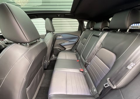 Nissan Qashqai DIG-T TEKNA MHEV 15