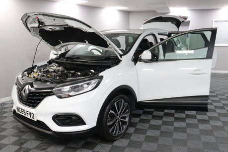 Renault Kadjar ICONIC TCE 16