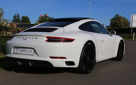 Porsche 911 Carrera PDK - Ultimate Specification 3