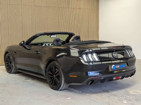 Ford Mustang 2.3 Mustang EcoBoost 2dr 18
