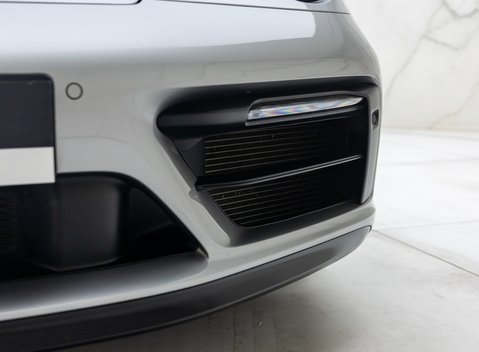 Porsche 911 Targa 4 GTS (992) 44