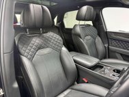 Bentley Bentayga 4.0 V8 SUV 5dr Petrol Auto 4WD Euro 6 (s/s) (550 ps) 27