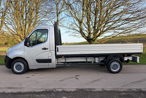 Renault Master LL35 Business 145 ps dCi Dropside Truck - Air Con & Sat Nav 7