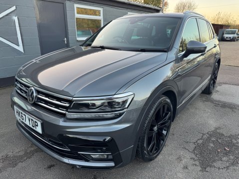 Volkswagen Tiguan 2.0 TDI R-Line SUV 5dr Diesel DSG 4Motion Euro 6 (s/s) (190 ps) 7
