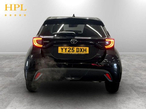 Toyota Yaris 1.5 VVT-h Design Hatchback 5dr Petrol Hybrid E-CVT Euro 6 (s/s) (116 ps) C 6