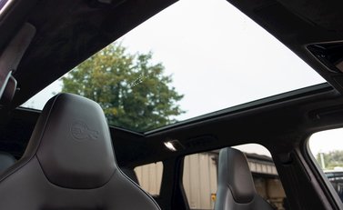 Land Rover Range Rover Sport 5.0 SVR 16