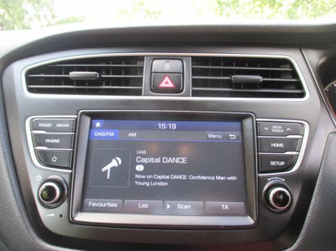 Hyundai i20 1.2 S Connect Euro 6 (s/s) 5dr 14
