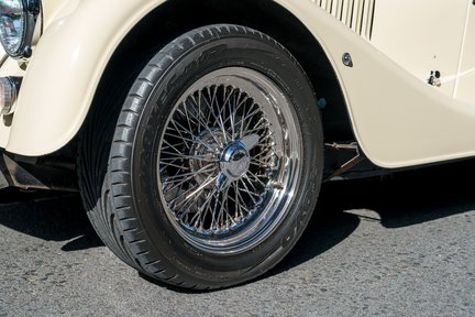 Morgan Plus Four 11
