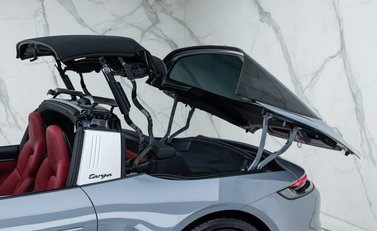 Porsche 911 Targa 4 GTS (992) 39