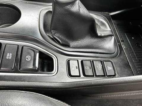 Hyundai TUCSON 1.6 GDi Premium 17