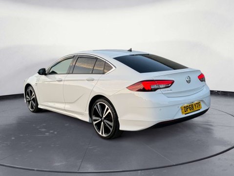 Vauxhall Insignia 2.0 Insignia SRi VX-Line Nav TD Auto 5dr 3
