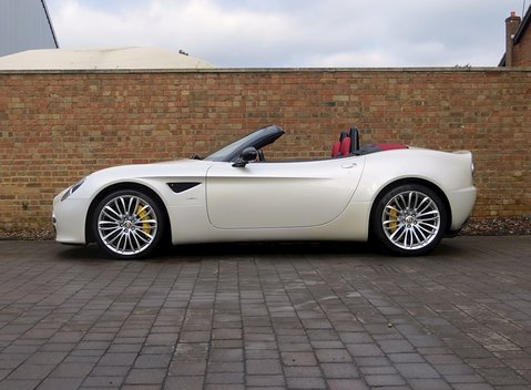 Alfa Romeo 8C Spider 13