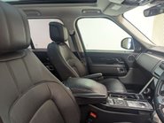 Land Rover Range Rover 3.0 Range Rover Vogue TDV6 Auto 4WD 5dr 29