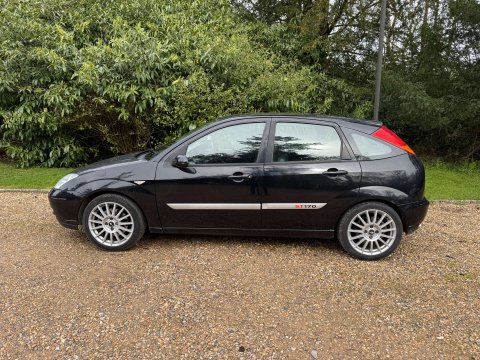Ford Focus 2.0 Focus ST170 5dr 3