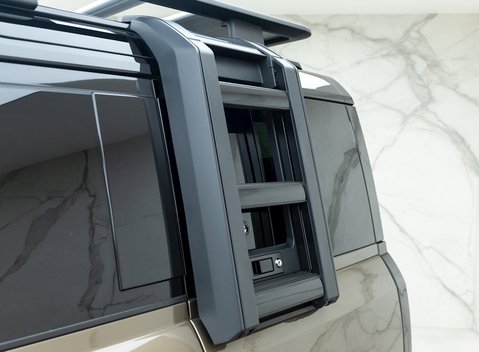 Land Rover Defender 110 D250 First Edition 28
