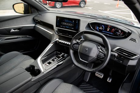 Peugeot 3008 BLUEHDI S/S ALLURE PREMIUM PLUS