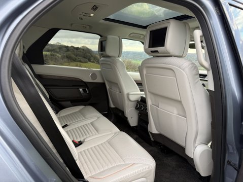 Land Rover Discovery SDV6 HSE LUXURY 37