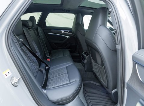 Audi RS6 Avant Performance Carbon Vorsprung 12