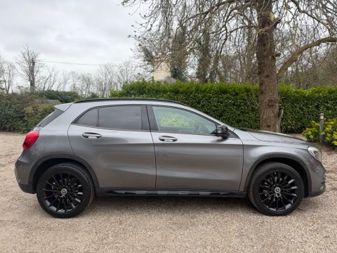 Mercedes-Benz GLA 2.1 GLA220d AMG Line (Executive) 7G-DCT 4MATIC Euro 6 (s/s) 5dr 9
