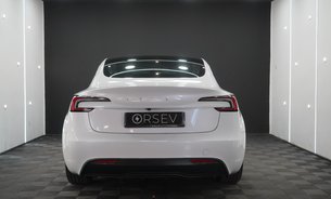 Tesla Model 3 RWD GROK AI Rear Screen Heated & Vented Seats Premium Sound One Owner VAT Q 9