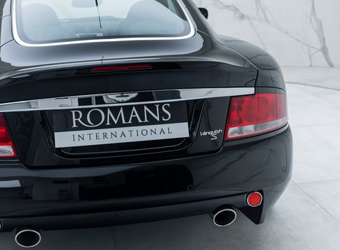 Aston Martin Vanquish S Ultimate 31