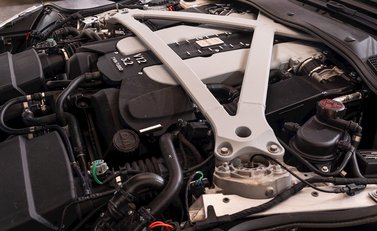 Aston Martin DB11 V12 13