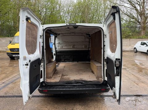 Renault Trafic 1.6 dCi 27 Business+ Panel Van 5dr Diesel Manual SWB Standard Roof Euro 5 ( 14