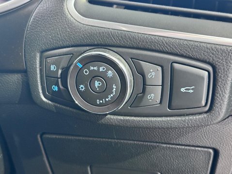 Ford Edge 2.0 TDCi Titanium AWD Euro 6 (s/s) 5dr 34