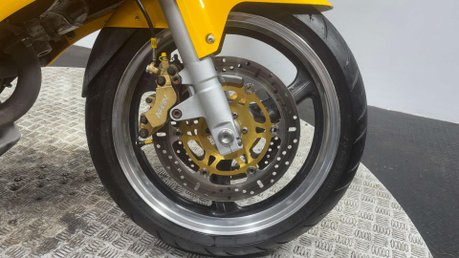 Honda VTR FIRESTORM 1997 ONLY 13K RUNS GREAT VERY CLEAN NEW MOT 1000CC VTWIN 32