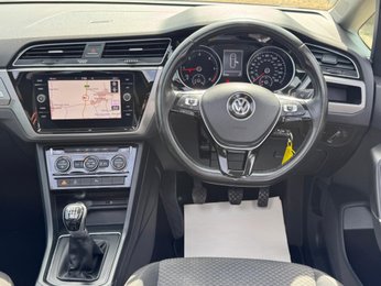 Volkswagen Touran 2.0 TDI SE Family Euro 6 (s/s) 5dr