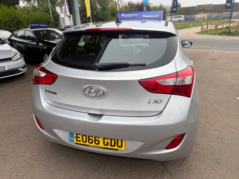 Hyundai i30 1.4 Blue Drive SE Nav Euro 6 (s/s) 5dr 10