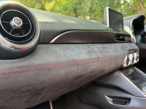 Abarth 124 Spider 1.4 124 Spider MultiAir 2dr 23