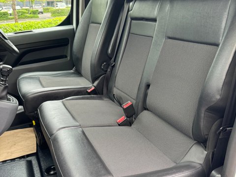 Vauxhall Vivaro L2H1 2900 SPORTIVE S/S 15