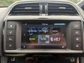Jaguar F-Pace 2.0 F-PACE R-Sport AWD D Auto 4WD 5dr 37