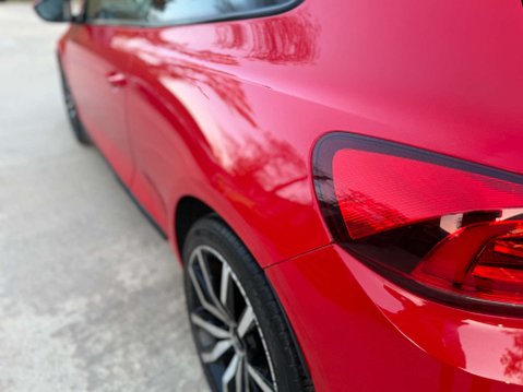 Volkswagen Scirocco 2.0 Scirocco GT BlueMotion Technology TDSi Semi-Auto 3dr 34