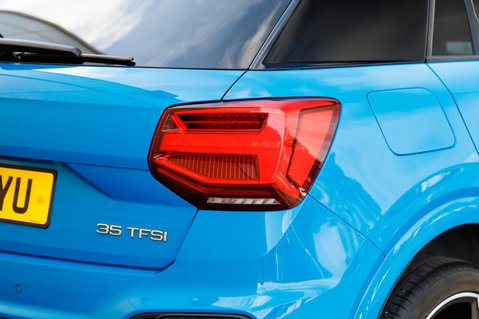 Audi Q2 TFSI S LINE BLACK EDITION 9
