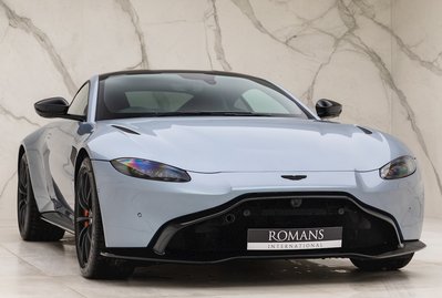 Aston Martin V8 Vantage 