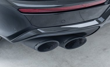 Lamborghini Urus SE 43