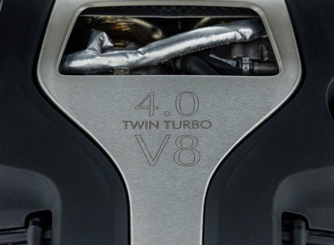 Aston Martin DBX 707 41