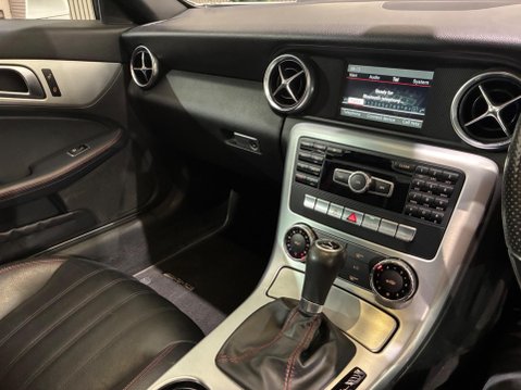 Mercedes-Benz SLK 2.1 SLK250 CDI AMG Sport G-Tronic+ Euro 5 (s/s) 2dr 30