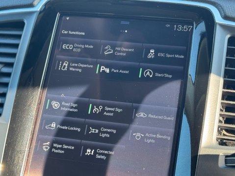 Volvo XC90 2.0 D5 Momentum Geartronic 4WD Euro 6 (s/s) 5dr 22