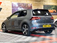 Volkswagen Golf 2.0 Golf R TSi Semi-Auto 4WD 3dr 3