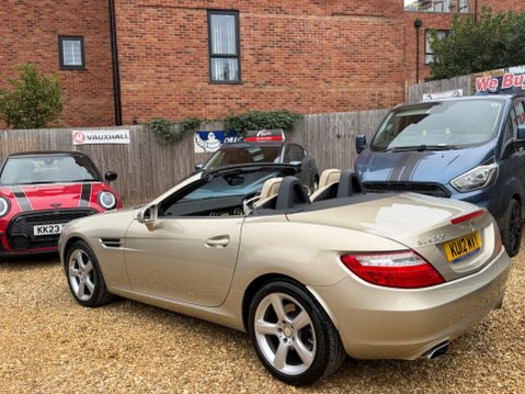 Mercedes-Benz SLK 1.8 SLK200 BlueEfficiency Euro 5 (s/s) 2dr 47