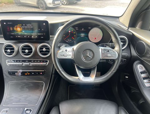 Mercedes-Benz GLC 2.0 GLC 300 AMG Line Premium D 4Matic Auto 4WD 5dr 16