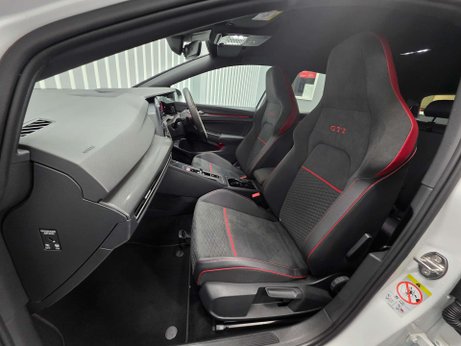 Volkswagen Golf 2.0 TSI GTI Clubsport 45 Hatchback 5dr Petrol DSG Euro 6 (s/s) (300 ps) 5