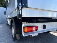 Peugeot Boxer 335 2.2 Hdi 130 ps Crew Cab Tipper - Air Con - Ex MOD 23