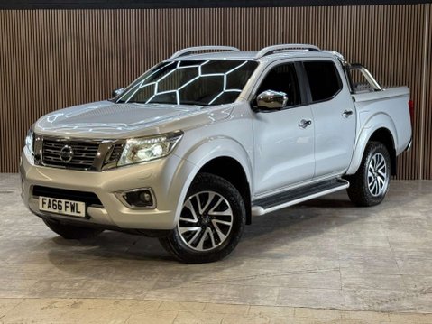 Nissan Navara 2.3 Navara Tekna dCi Auto 4WD 5dr 4