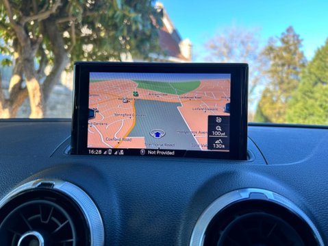 Audi A3 TFSI SPORT 30